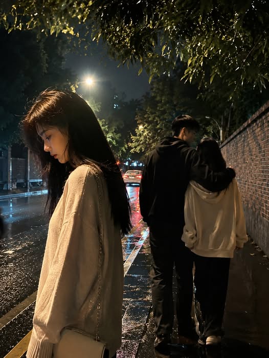 Bữa Lẩu Cho Ba Người